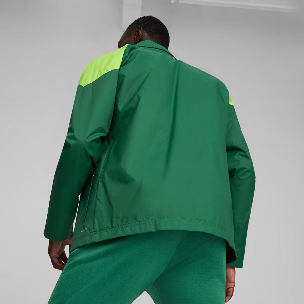 Jaqueta Puma Palmeiras Treino Escudo Verde Escuro